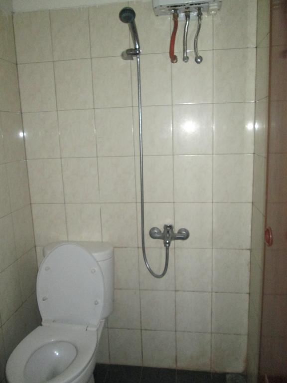 Venice Guest House Бандунг Номер фото